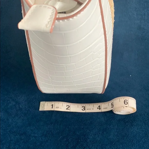 Anne Klein White and Tan Satchel with Chic Tassel with shoulder strap. - Picture 4 of 10